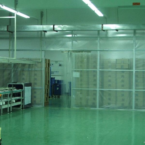 Vách ngăn nhựa PVC trong suốt