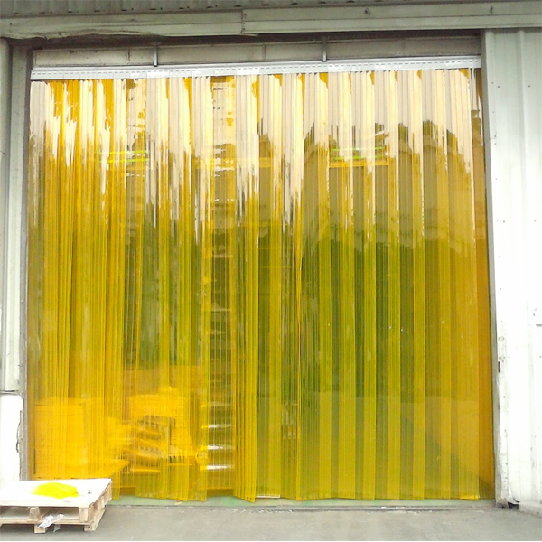 rem-nhua-ngan-con-trung-tai-giahungplastic