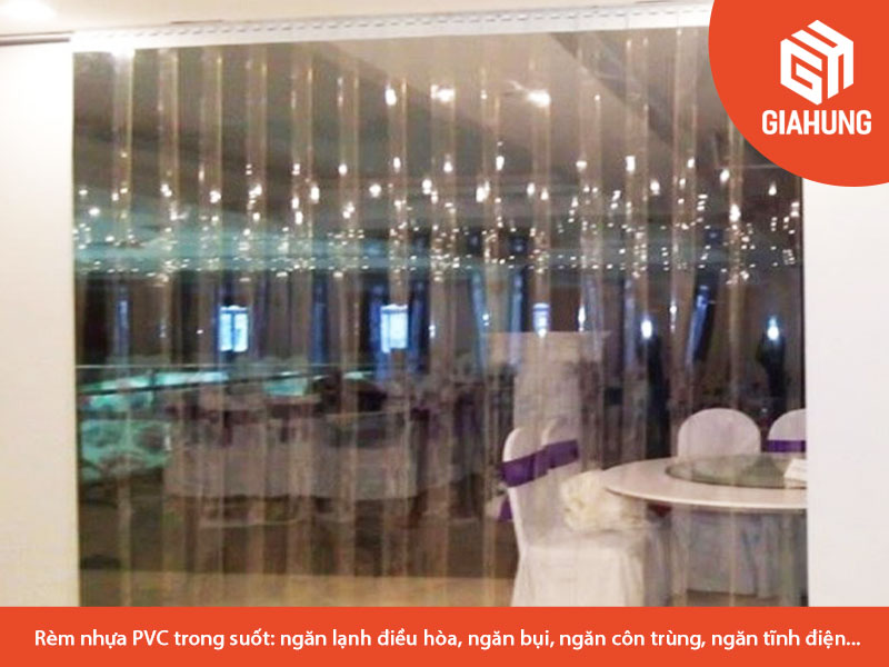 ưu nhược điểm của rèm nhựa ngăn lạnh